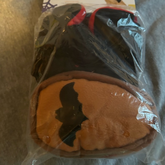 ZippyPaws Dracula Halloween Costume Kit for Dogs (Pets) - Picture 6 of 9